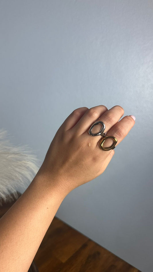 Oval Ring
